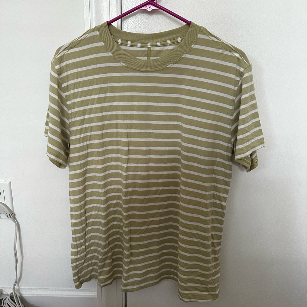 LuluLemon T-Shirt